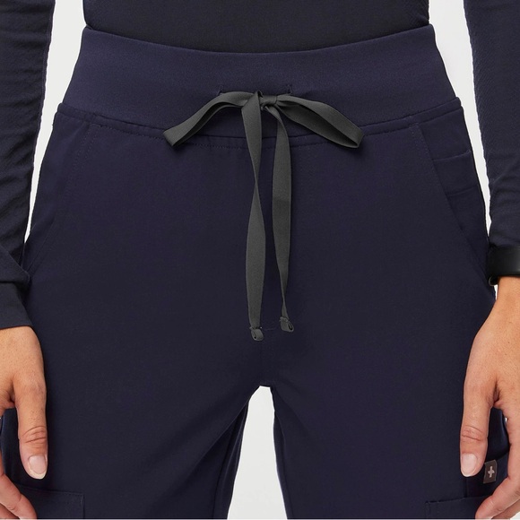 New - High Waisted Yola Skinny Scrub Pants in Navy - Picture 5 of 8